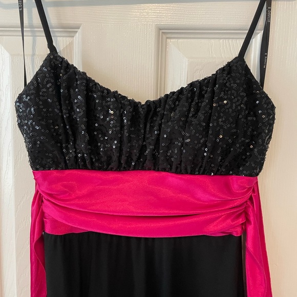 Women’s B Darlin Formal Dress black size 5/6 small - Picture 5 of 5